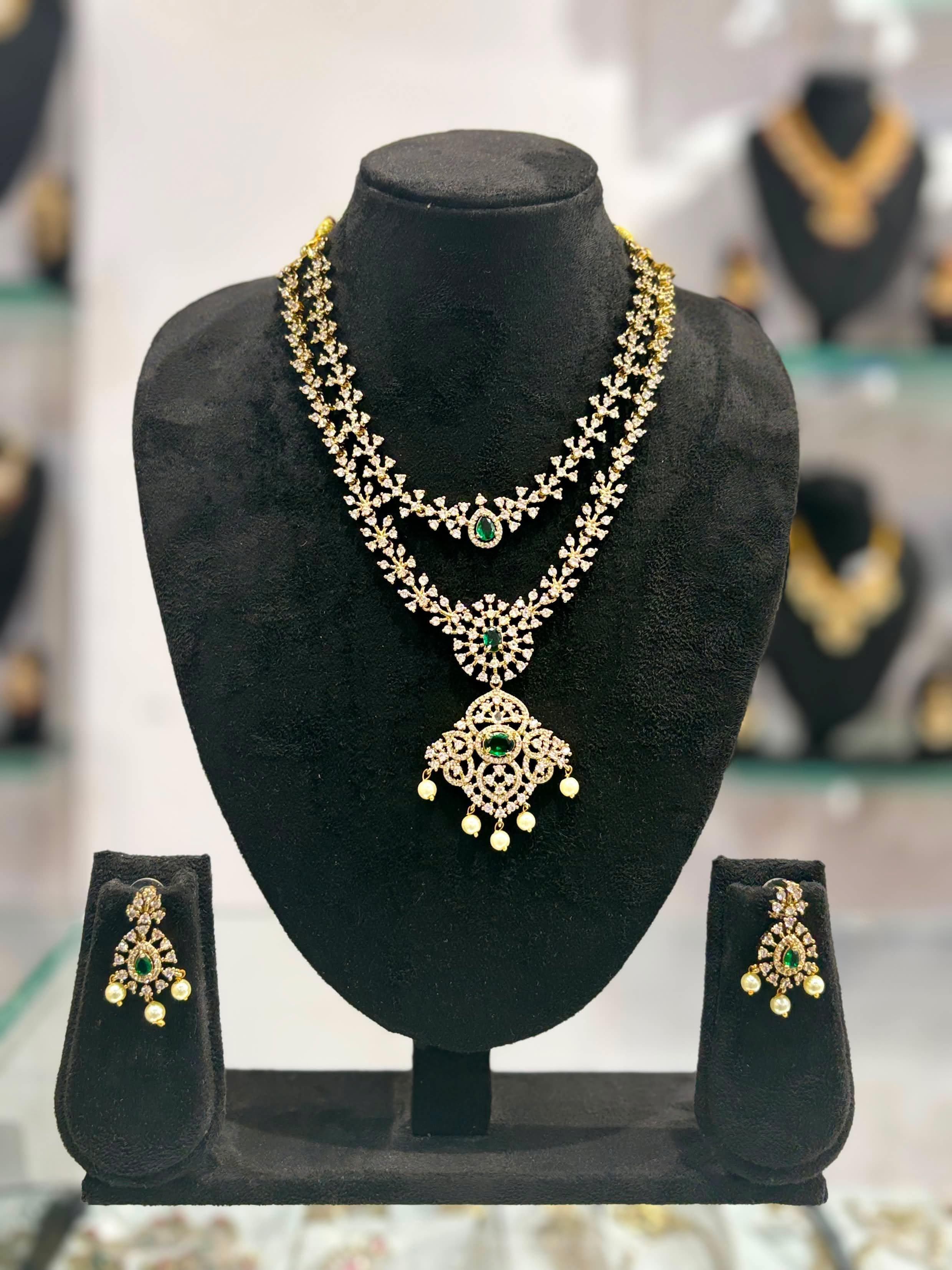 Emerald Blossom Layered Necklace Set